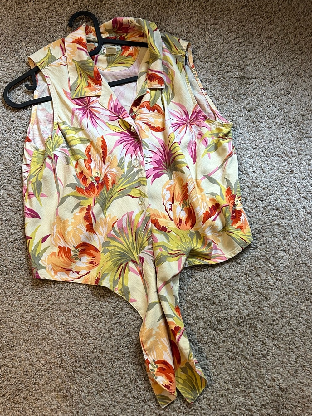Tommy Bahama Silk Vest and Pants Set